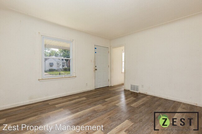 Foto del edificio - 3 br, 1 bath House - 9837 Philip