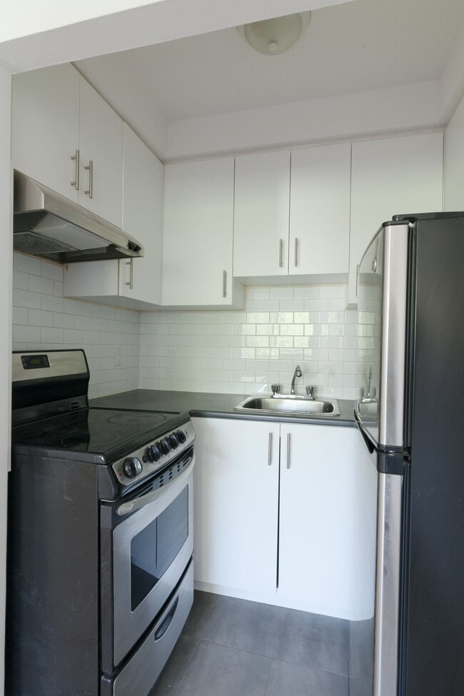 Photo du bâtiment - 760 Av. Galt