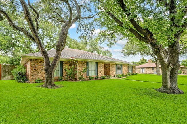 Foto del edificio - 5212 Partridge Rd
