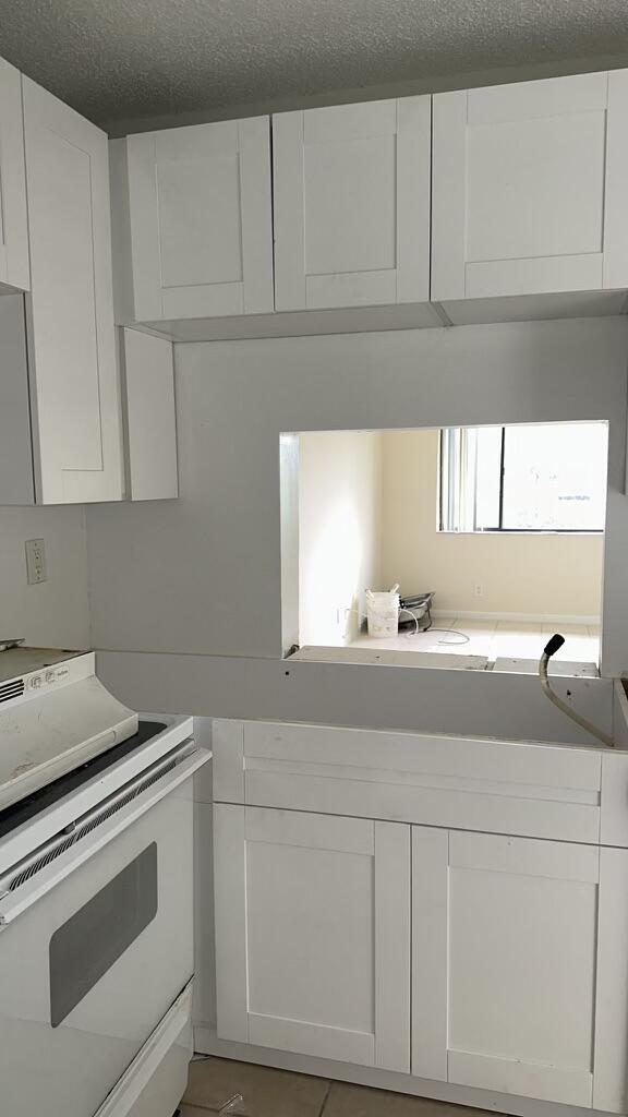 Building Photo - 3693 Coral Springs Dr