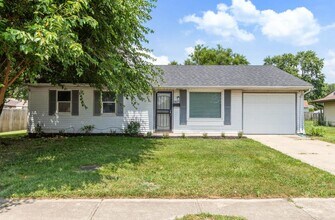 Building Photo - 9410 Meadowlark Dr