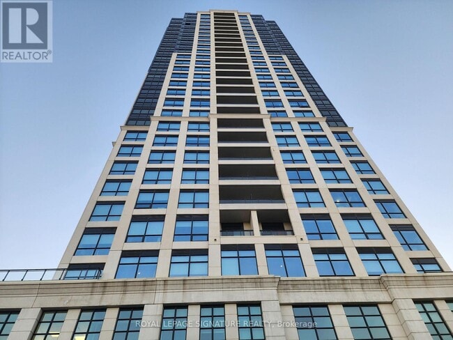 Building Photo - 1 Grandview Ave