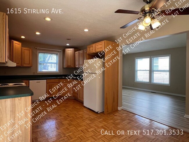 Foto del edificio - 1615 Stirling Ave