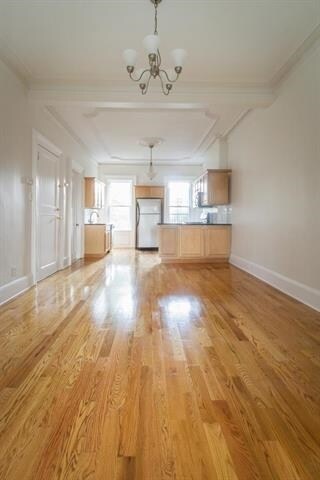 Foto del edificio - 325 Montgomery St