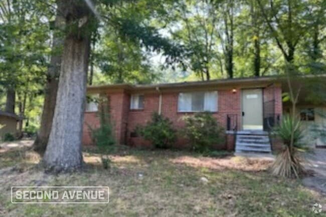Building Photo - 617 Rebecca Rd
