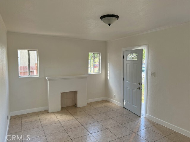 Foto del edificio - 4666 Park Ave