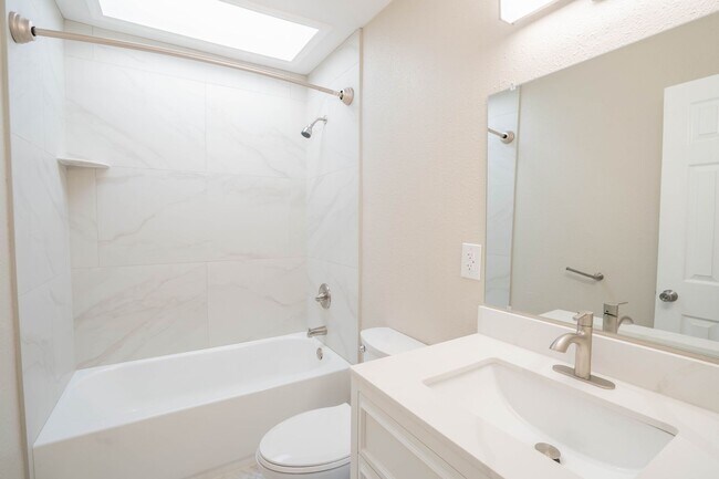 Foto del edificio - 3 Bed / 1 Bath in North Tulsa! Section 8 Welcomed!