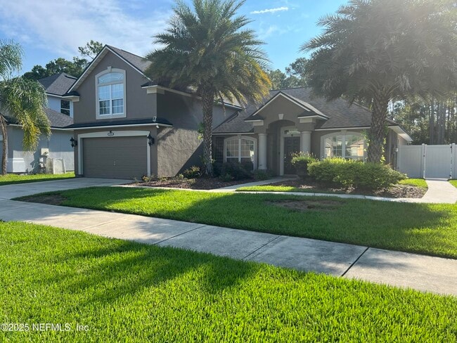Building Photo - 13727 Victoria Lakes Dr