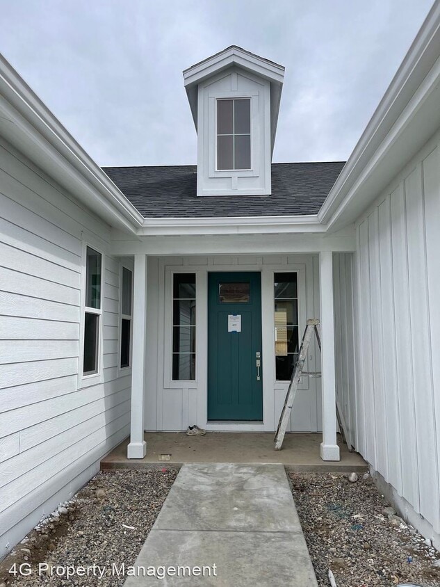 Primary Photo - 3 br, 2.5 bath House - 1714 Wyatt Earp Ct.
