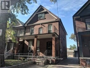 Building Photo - 282 Gladstone Ave