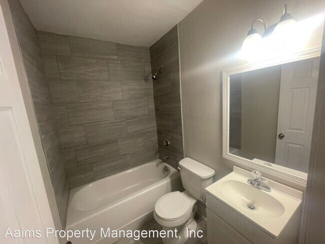 Foto del edificio - 2 br, 1 bath House - 216-5 Woodrow Street