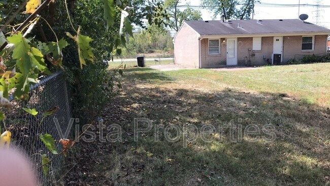 Building Photo - 149 Outer Loop