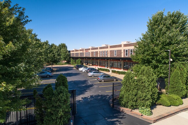 Foto del edificio - The Lofts at Elk Terminal