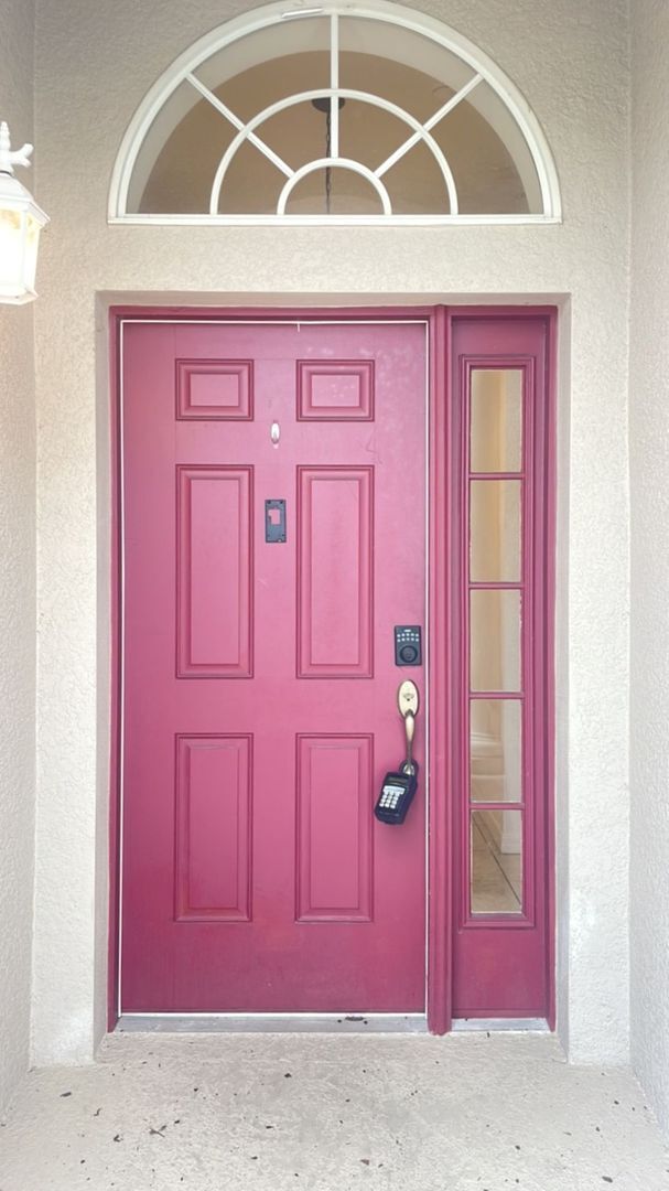 Building Photo - 4 BR 4 BA     POOL HOME     Calabay Park a...