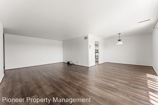 Foto del edificio - 2 br, 2 bath House - 460 S Marion Pkwy #801C