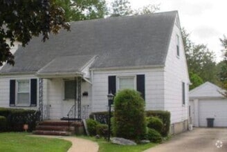 Building Photo - 57 Netherwood Dr