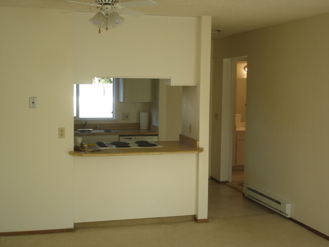 Building Photo - 5220 Fulton Rd
