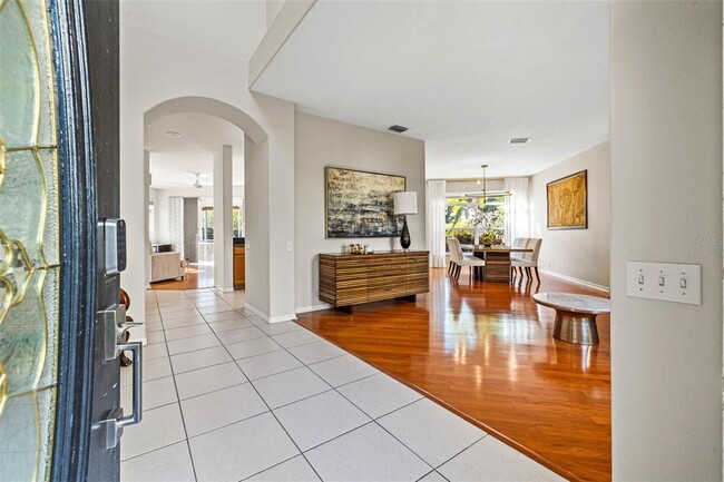 Foto del edificio - 2215 Clarine Way N
