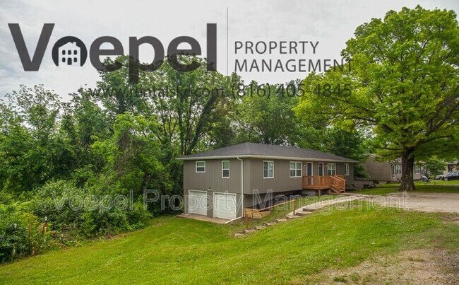 Building Photo - 1727 N 51st Terrace