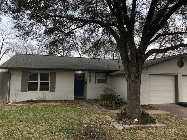 Front of house - 9633 Chukar Cir