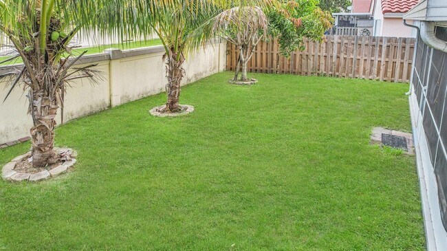 Foto del edificio - 6279 Island Way
