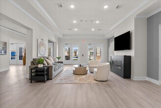 Building Photo - 540 Hobbs Rd