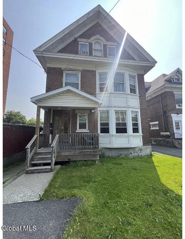 Building Photo - 126 Western Ave
