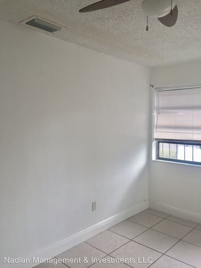 Building Photo - 13315 Alexandria Dr