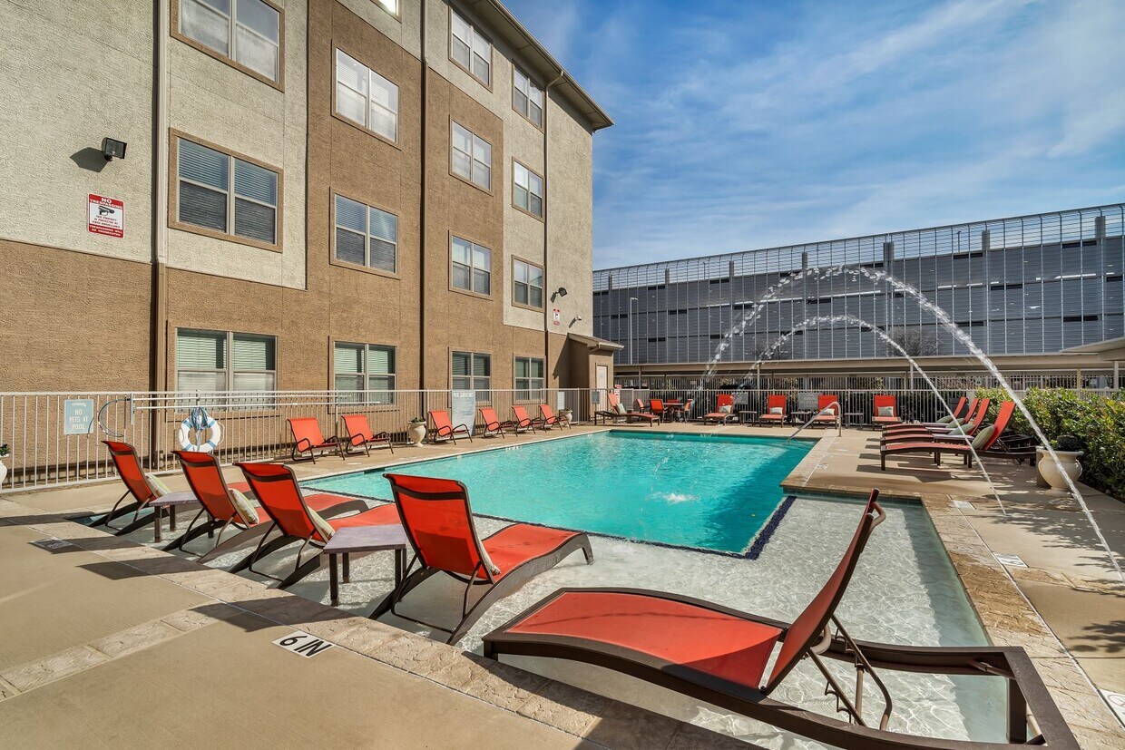 Bel Air on Maple Apartments 5219 Maple Ave Dallas, TX