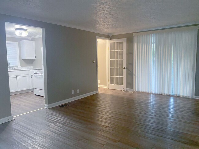 Foto del edificio - 2 bedroom 1 bath home