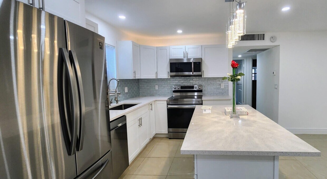 Foto principal - 153 Monaco Blvd