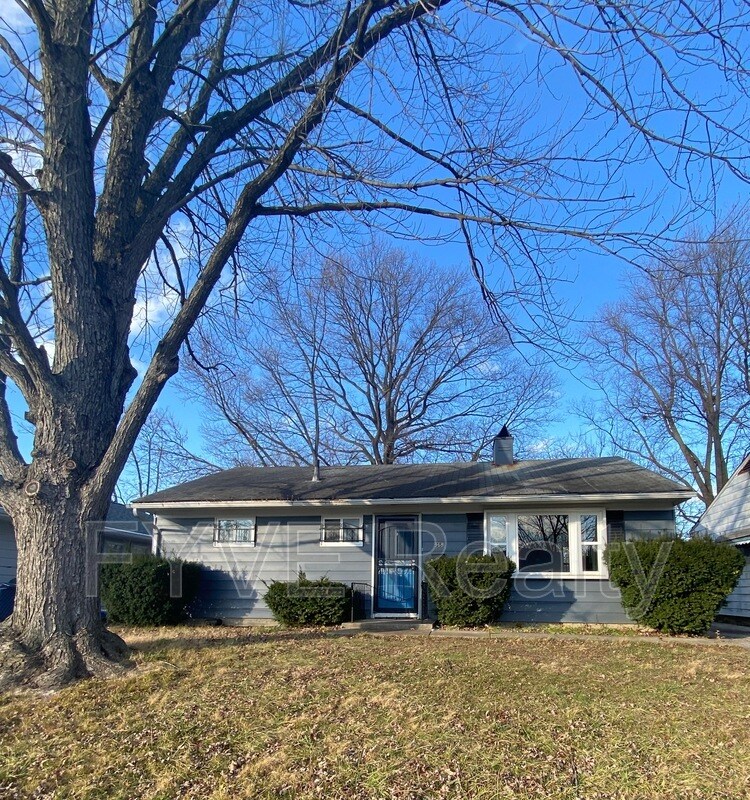 Primary Photo - 968 Duxberry Ave