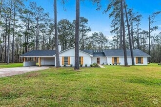 Building Photo - 25228 US-165