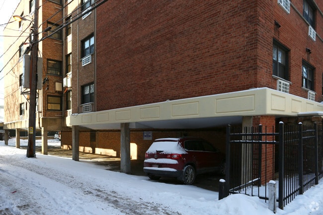 Parking - Greenview Apartments