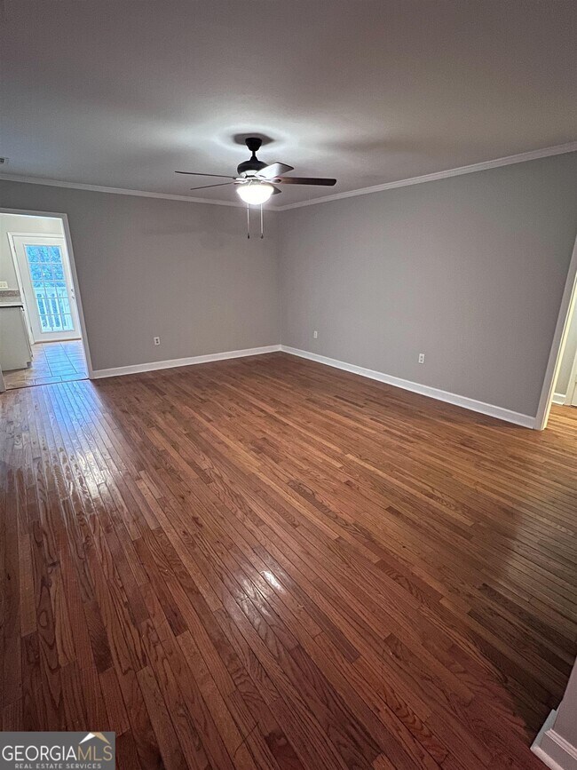 Foto del edificio - 165 Wrenwood Ln