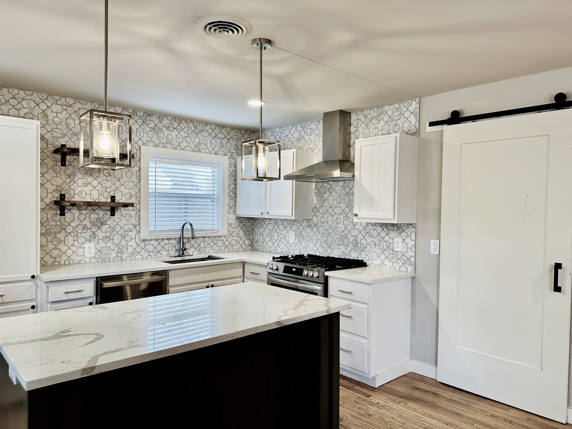 Foto principal - 441 Jolee St