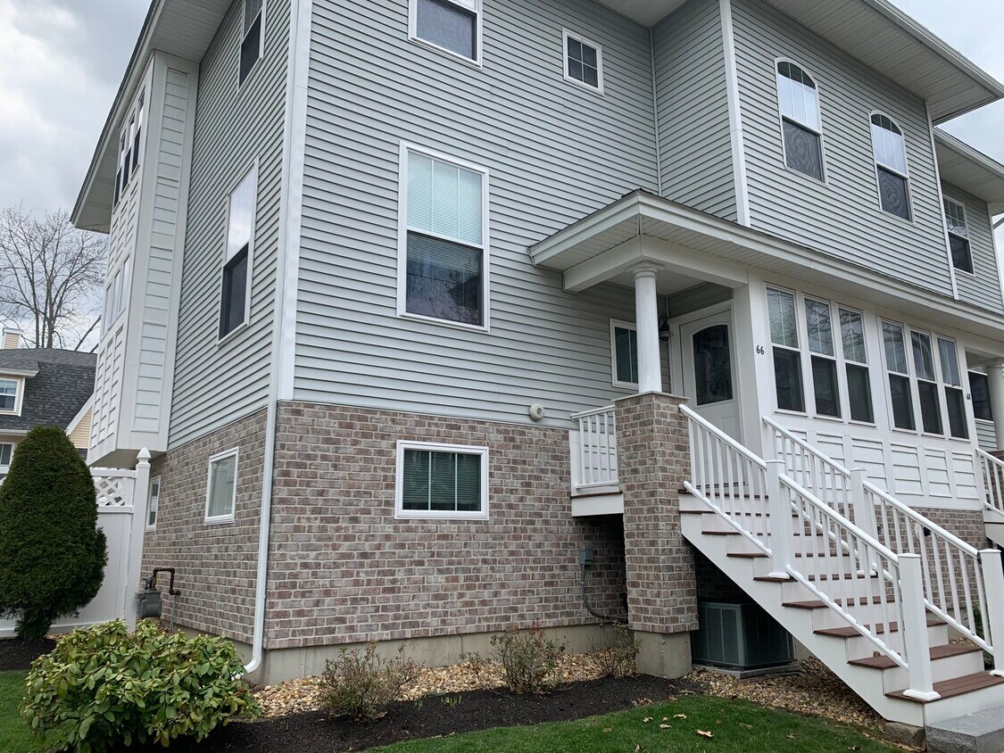 66 Madison St, Portsmouth, NH 03801 Townhome Rentals in Portsmouth NH