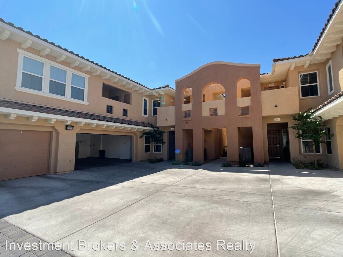 Primary Photo - 2 br, 2 bath House - 875 Pantara Place #2004