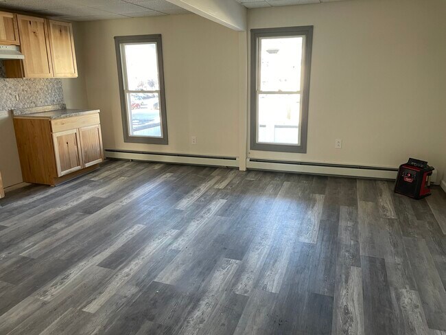 Building Photo - 56 8th Ave