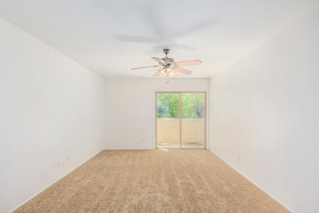 Foto del edificio - 935 N Granite Reef Rd