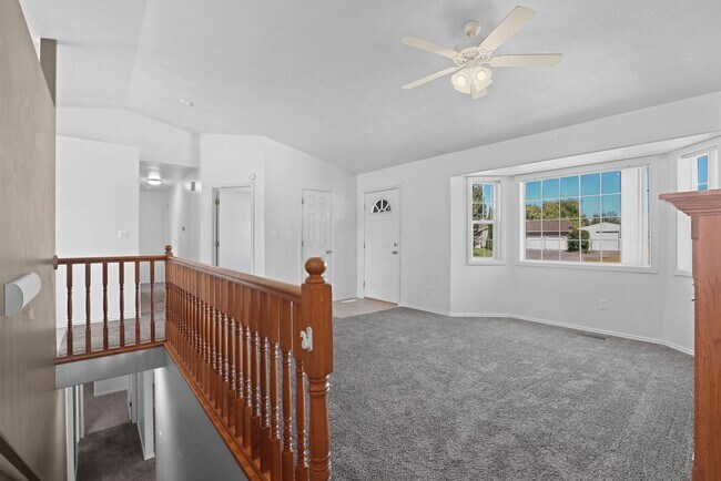 Foto del edificio - 5 Bed 3 Bath Home in Rigby