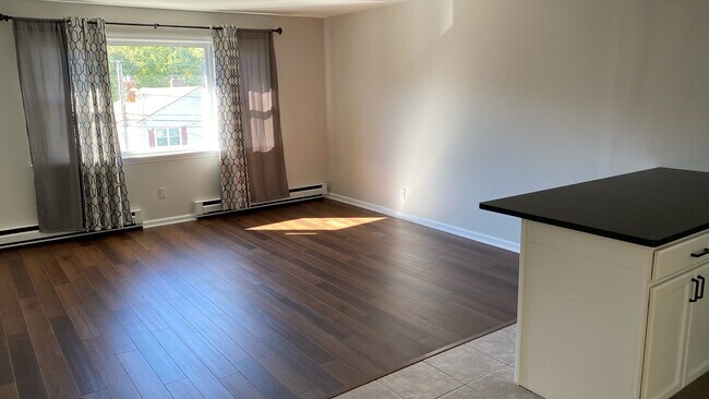 Sala de estar - 55 Sandy Brook Dr