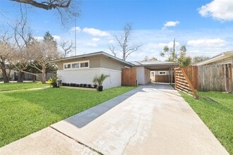 Building Photo - 4415 Merwin St