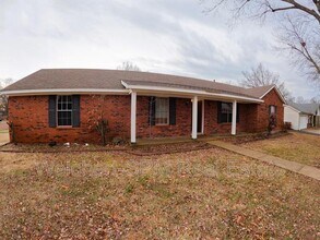 Building Photo - 6541 Deermont Dr