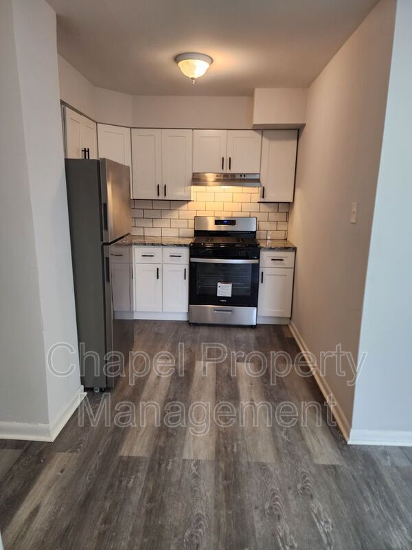 Foto del edificio - 4063 Balwynne Park Rd