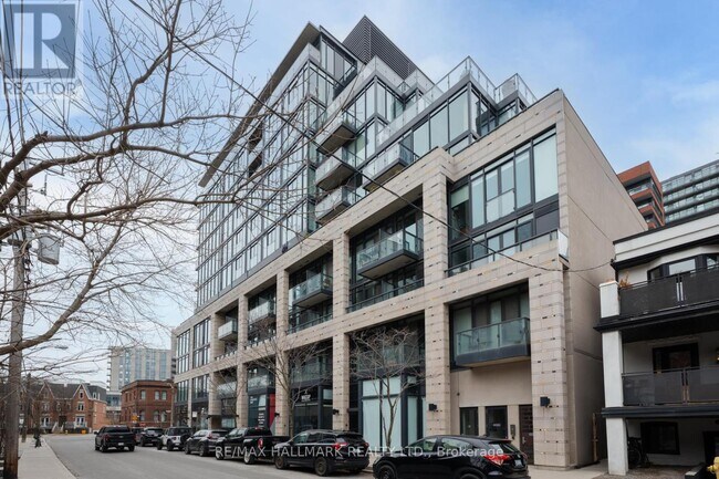 Building Photo - 8-318 Dovercourt Rd