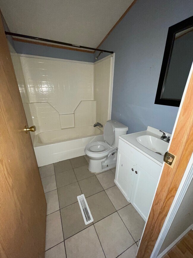 Foto del edificio - 395 Memory Ln