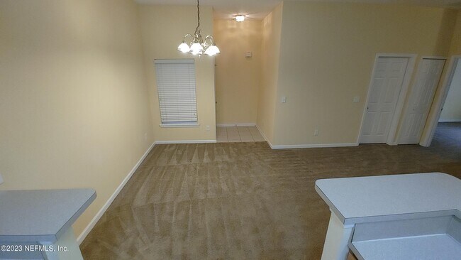 Foto del edificio - 7058 Snowy Canyon Dr