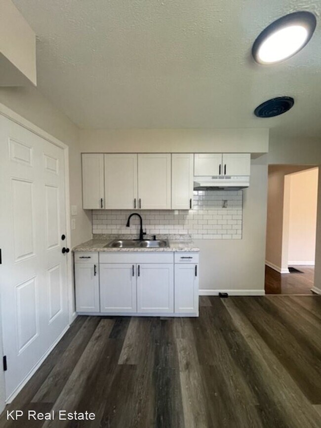 Building Photo - 2 br, 1 bath House - 1536 Thomas Ave.