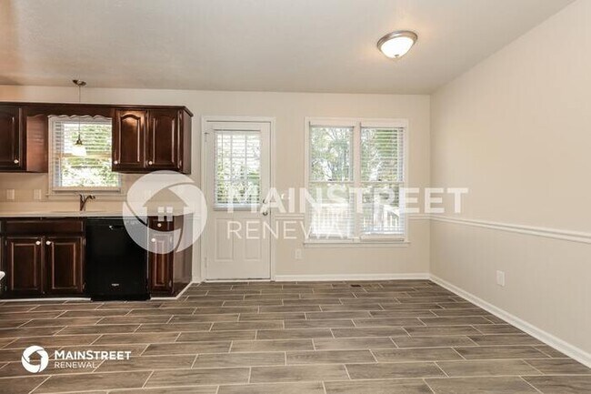 Building Photo - 4930 CLOVERHILL DR, MURFREESBORO, TN 37128